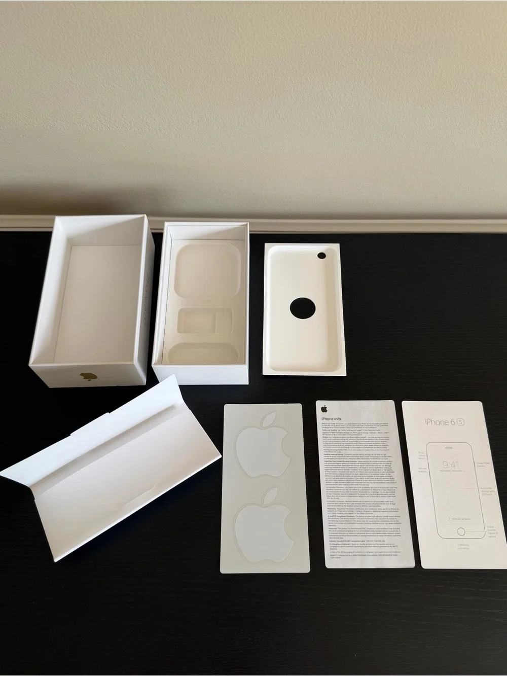 Apple iPhone 6s Gold Retail Box Only w/ Inserts 32GB - NO PHONE